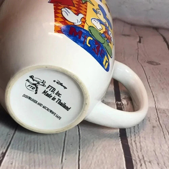 vintage Disney Mickey Mouse Mug - Picture 7 of 8
